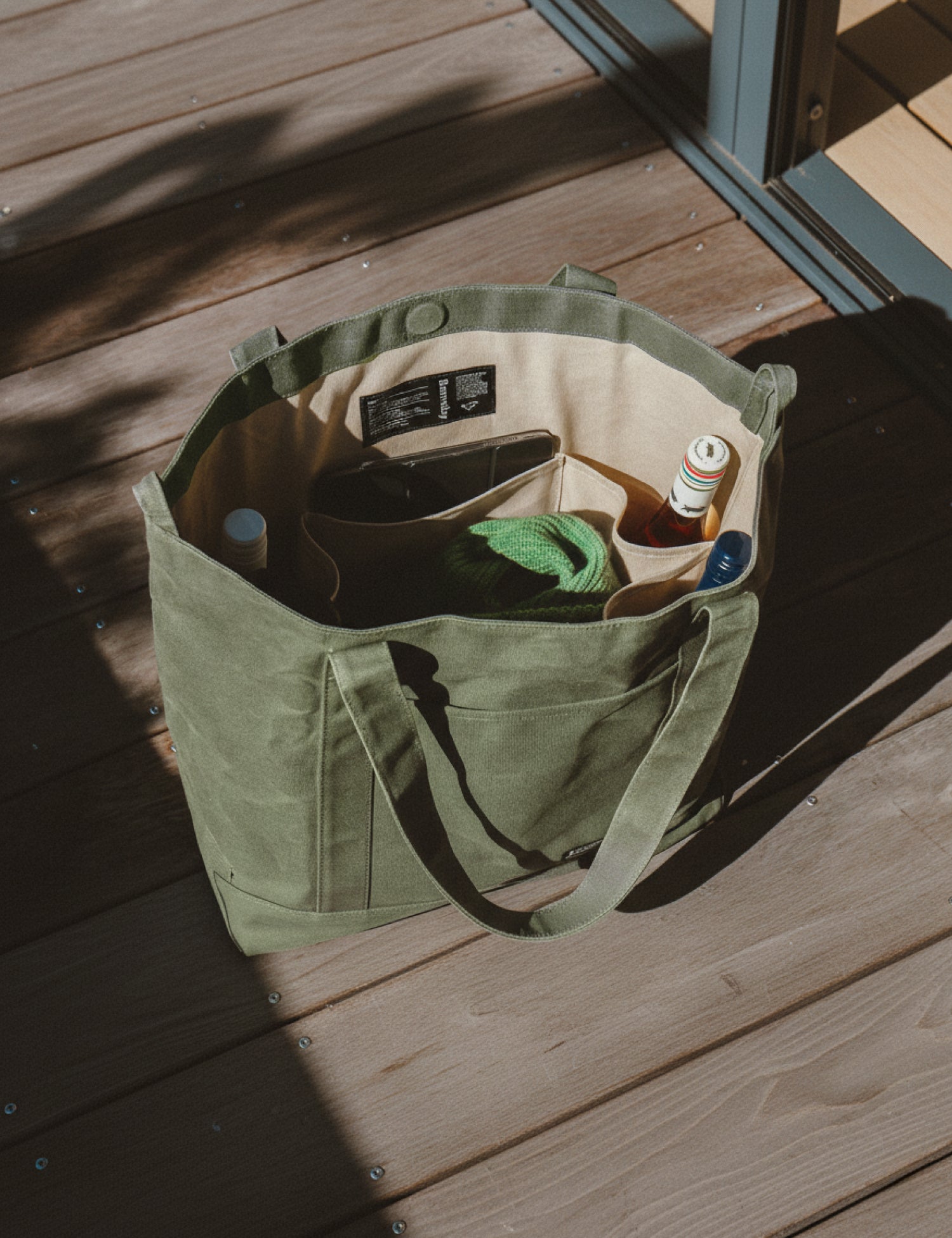 Barnaby Better Tote - Large waxed canvas everyday carry bag - Waitākere