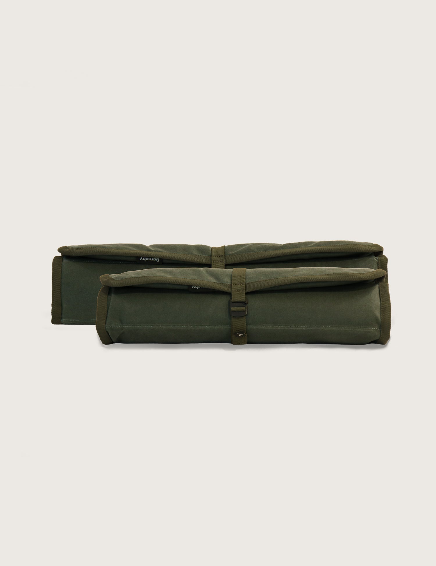 Water-Resistant Canvas Good Dog Mat – Kaitoke Green - Barnaby Outdoor -